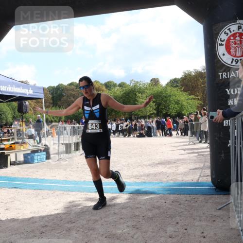 14.09.2025 - Stadtparktriathlon Strokosch-Dieckow http://msf.ph/oto/8887980 14.09.2025 11:55:54 Ziel 643, 797 meine-sportfotos.de