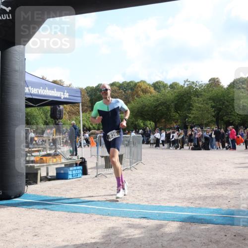 14.09.2025 - Stadtparktriathlon Strokosch-Dieckow http://msf.ph/oto/8887987 14.09.2025 11:56:56 Ziel 826 meine-sportfotos.de