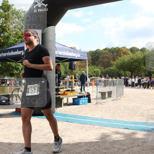 14.09.2025 - Stadtparktriathlon Strokosch-Dieckow http://msf.ph/oto/8888017 14.09.2025 11:57:42 Ziel 852 meine-sportfotos.de