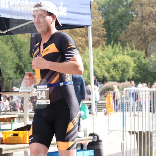 14.09.2025 - Stadtparktriathlon Strokosch-Dieckow http://msf.ph/oto/8888025 14.09.2025 11:58:32 Ziel 734 meine-sportfotos.de