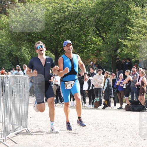 14.09.2025 - Stadtparktriathlon Strokosch-Dieckow http://msf.ph/oto/8888035 14.09.2025 11:58:44 Ziel 848, 867, 872 meine-sportfotos.de
