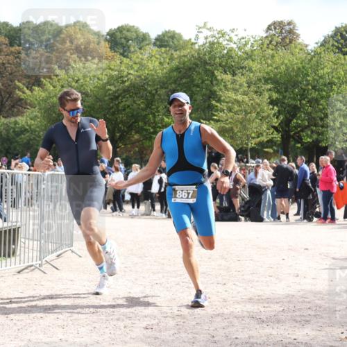 14.09.2025 - Stadtparktriathlon Strokosch-Dieckow http://msf.ph/oto/8888039 14.09.2025 11:58:45 Ziel 848, 867, 872 meine-sportfotos.de