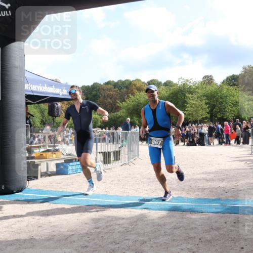 14.09.2025 - Stadtparktriathlon Strokosch-Dieckow http://msf.ph/oto/8888042 14.09.2025 11:58:46 Ziel 848, 867, 872 meine-sportfotos.de