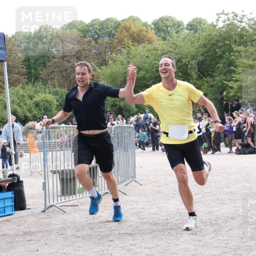14.09.2025 - Stadtparktriathlon Strokosch-Dieckow http://msf.ph/oto/8888058 14.09.2025 11:59:18 Ziel 841, 889, 905 meine-sportfotos.de