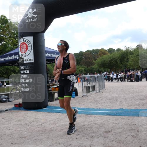 14.09.2025 - Stadtparktriathlon Strokosch-Dieckow http://msf.ph/oto/8888076 14.09.2025 11:59:40 Ziel 772, 859 meine-sportfotos.de