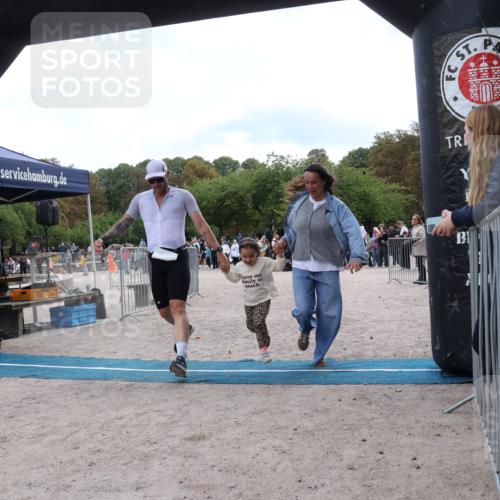 14.09.2025 - Stadtparktriathlon Strokosch-Dieckow http://msf.ph/oto/8888099 14.09.2025 12:00:06 Ziel 835, 838 meine-sportfotos.de