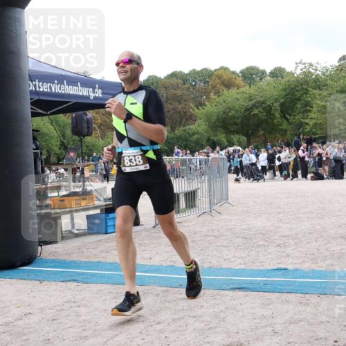 14.09.2025 - Stadtparktriathlon Strokosch-Dieckow http://msf.ph/oto/8888106 14.09.2025 12:00:11 Ziel 835, 838 meine-sportfotos.de