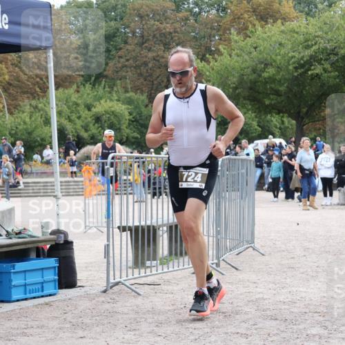 14.09.2025 - Stadtparktriathlon Strokosch-Dieckow http://msf.ph/oto/8888121 14.09.2025 12:00:27 Ziel 724, 897, 914 meine-sportfotos.de