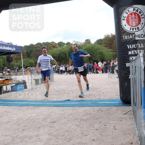 14.09.2025 - Stadtparktriathlon Strokosch-Dieckow http://msf.ph/oto/8888136 14.09.2025 12:00:59 Ziel 836, 893 meine-sportfotos.de