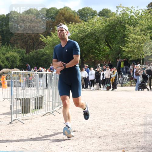 14.09.2025 - Stadtparktriathlon Strokosch-Dieckow http://msf.ph/oto/8888161 14.09.2025 12:01:31 Ziel 861, 921 meine-sportfotos.de