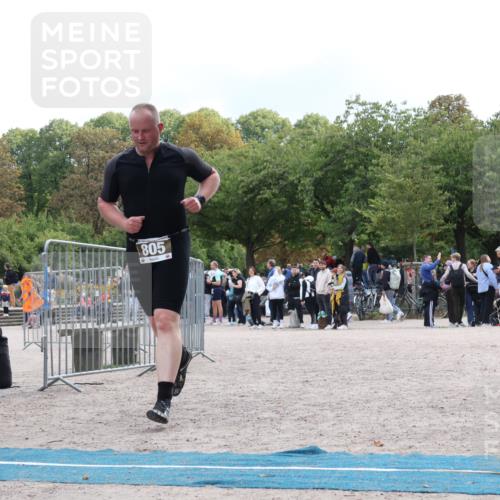 14.09.2025 - Stadtparktriathlon Strokosch-Dieckow http://msf.ph/oto/8888178 14.09.2025 12:02:12 Ziel 805 meine-sportfotos.de