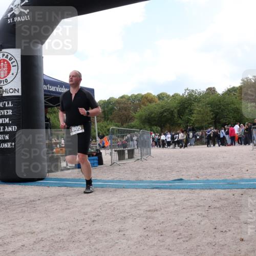 14.09.2025 - Stadtparktriathlon Strokosch-Dieckow http://msf.ph/oto/8888181 14.09.2025 12:02:13 Ziel 805 meine-sportfotos.de