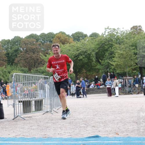 14.09.2025 - Stadtparktriathlon Strokosch-Dieckow http://msf.ph/oto/8888199 14.09.2025 12:03:24 Ziel 873 meine-sportfotos.de