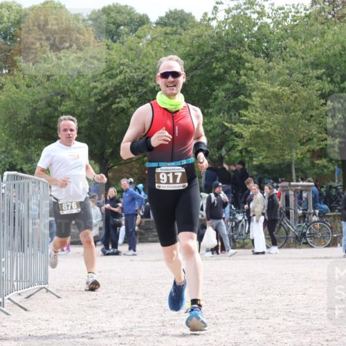 14.09.2025 - Stadtparktriathlon Strokosch-Dieckow http://msf.ph/oto/8888206 14.09.2025 12:04:09 Ziel 876, 917 meine-sportfotos.de