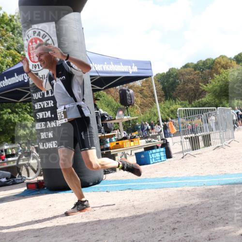 14.09.2025 - Stadtparktriathlon Strokosch-Dieckow http://msf.ph/oto/8888217 14.09.2025 12:05:33 Ziel 915 meine-sportfotos.de