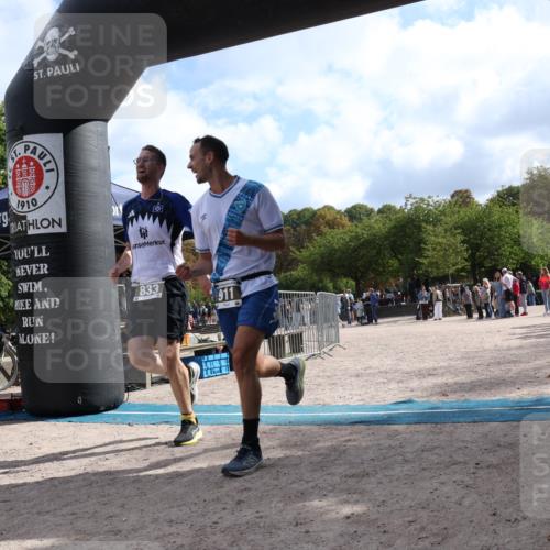 14.09.2025 - Stadtparktriathlon Strokosch-Dieckow http://msf.ph/oto/8888225 14.09.2025 12:05:52 Ziel 833, 911 meine-sportfotos.de