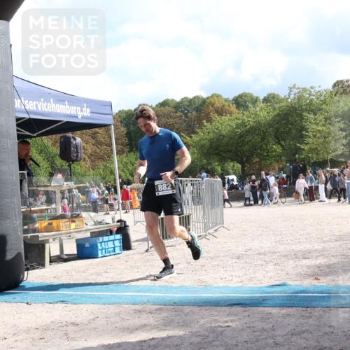 14.09.2025 - Stadtparktriathlon Strokosch-Dieckow http://msf.ph/oto/8888250 14.09.2025 12:07:38 Ziel 829, 882 meine-sportfotos.de