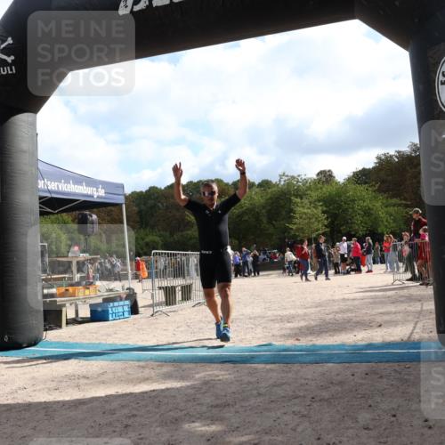 14.09.2025 - Stadtparktriathlon Strokosch-Dieckow http://msf.ph/oto/8888255 14.09.2025 12:08:15 Ziel 892 meine-sportfotos.de