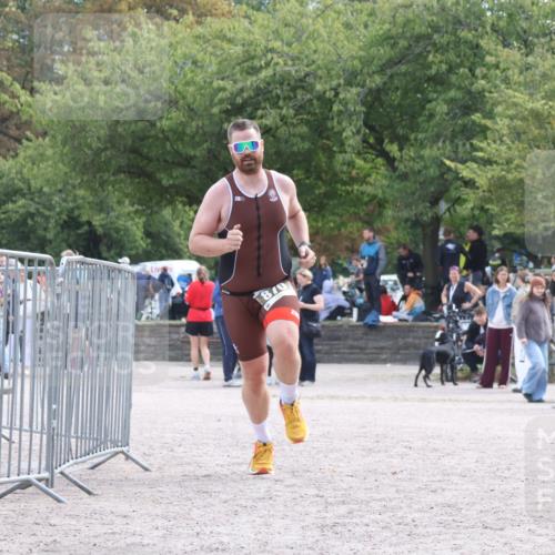 14.09.2025 - Stadtparktriathlon Strokosch-Dieckow http://msf.ph/oto/8888271 14.09.2025 12:08:38 Ziel 843, 870 meine-sportfotos.de
