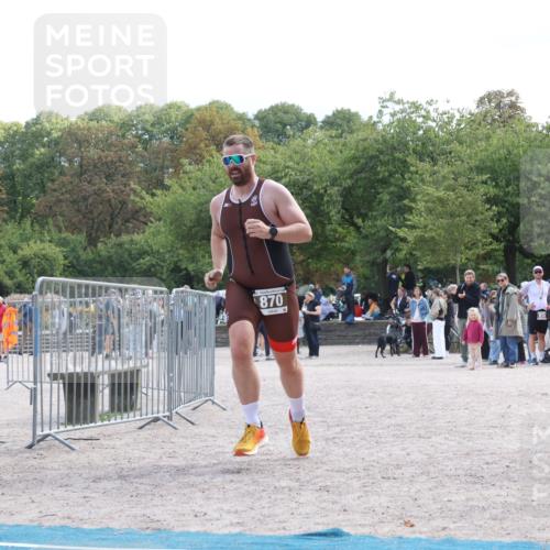 14.09.2025 - Stadtparktriathlon Strokosch-Dieckow http://msf.ph/oto/8888275 14.09.2025 12:08:39 Ziel 843, 870 meine-sportfotos.de