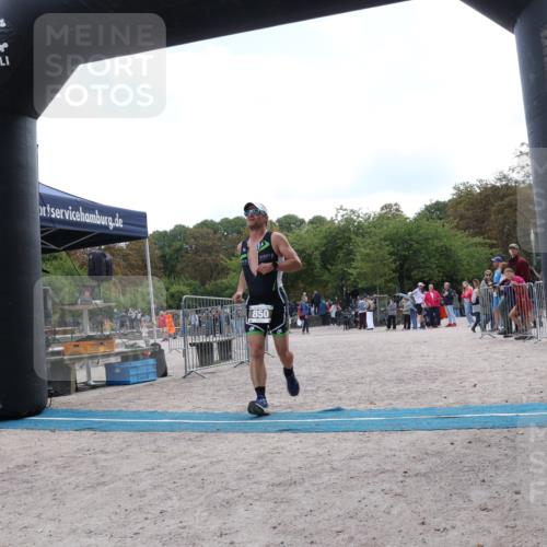 14.09.2025 - Stadtparktriathlon Strokosch-Dieckow http://msf.ph/oto/8888298 14.09.2025 12:09:51 Ziel 850 meine-sportfotos.de