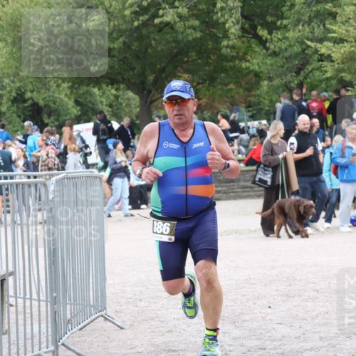 14.09.2025 - Stadtparktriathlon Strokosch-Dieckow http://msf.ph/oto/8888330 14.09.2025 12:12:09 Ziel 886 meine-sportfotos.de