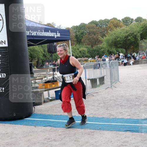 14.09.2025 - Stadtparktriathlon Strokosch-Dieckow http://msf.ph/oto/8888341 14.09.2025 12:12:26 Ziel 682 meine-sportfotos.de
