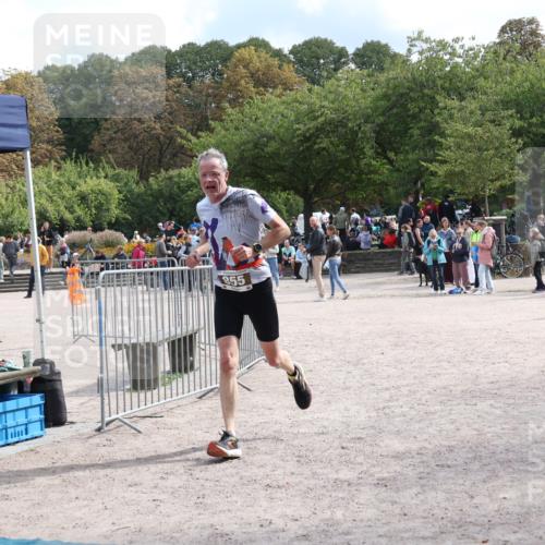 14.09.2025 - Stadtparktriathlon Strokosch-Dieckow http://msf.ph/oto/8888370 14.09.2025 12:13:40 Ziel 855 meine-sportfotos.de