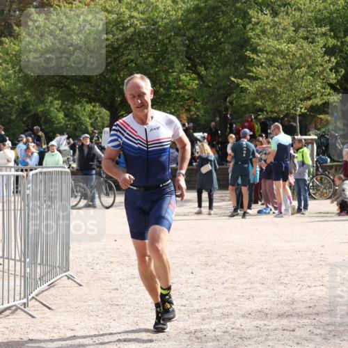 14.09.2025 - Stadtparktriathlon Strokosch-Dieckow http://msf.ph/oto/8888404 14.09.2025 12:15:30 Ziel 868 meine-sportfotos.de