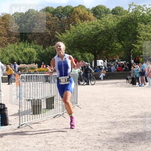 14.09.2025 - Stadtparktriathlon Strokosch-Dieckow http://msf.ph/oto/8888421 14.09.2025 12:16:16 Ziel 822, 987 meine-sportfotos.de