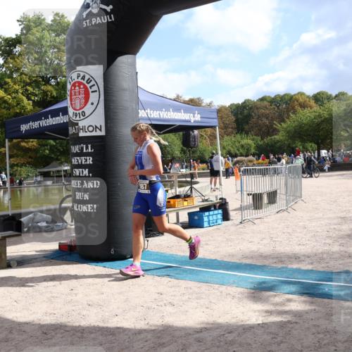 14.09.2025 - Stadtparktriathlon Strokosch-Dieckow http://msf.ph/oto/8888428 14.09.2025 12:16:17 Ziel 822, 987 meine-sportfotos.de