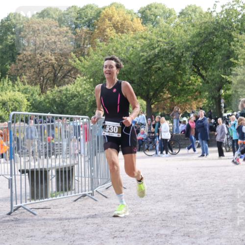 14.09.2025 - Stadtparktriathlon Strokosch-Dieckow http://msf.ph/oto/8888451 14.09.2025 12:22:14 Ziel 930, 950 meine-sportfotos.de