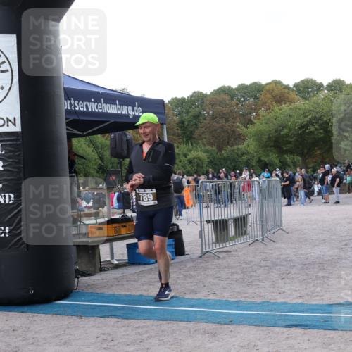 14.09.2025 - Stadtparktriathlon Strokosch-Dieckow http://msf.ph/oto/8888477 14.09.2025 12:25:58 Ziel 789, 935 meine-sportfotos.de