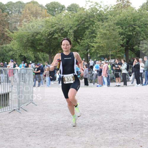 14.09.2025 - Stadtparktriathlon Strokosch-Dieckow http://msf.ph/oto/8888485 14.09.2025 12:26:03 Ziel 789, 935 meine-sportfotos.de