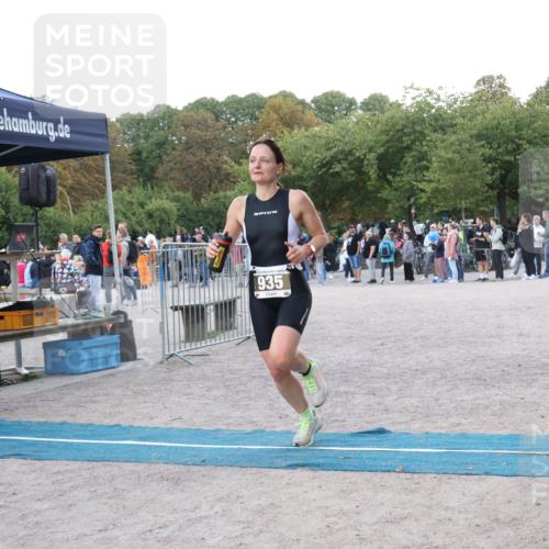 14.09.2025 - Stadtparktriathlon Strokosch-Dieckow http://msf.ph/oto/8888487 14.09.2025 12:26:04 Ziel 789, 935 meine-sportfotos.de