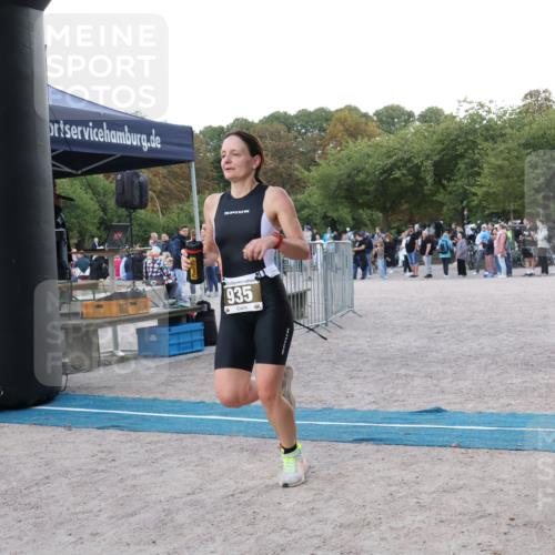 14.09.2025 - Stadtparktriathlon Strokosch-Dieckow http://msf.ph/oto/8888489 14.09.2025 12:26:04 Ziel 789, 935 meine-sportfotos.de