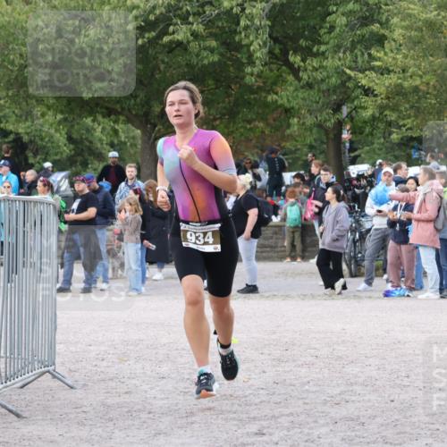 14.09.2025 - Stadtparktriathlon Strokosch-Dieckow http://msf.ph/oto/8888492 14.09.2025 12:26:11 Ziel 934 meine-sportfotos.de