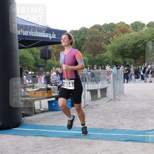 14.09.2025 - Stadtparktriathlon Strokosch-Dieckow http://msf.ph/oto/8888500 14.09.2025 12:26:13 Ziel 934 meine-sportfotos.de