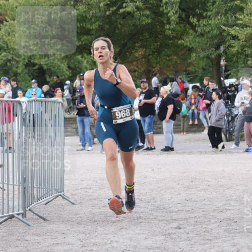 14.09.2025 - Stadtparktriathlon Strokosch-Dieckow http://msf.ph/oto/8888502 14.09.2025 12:26:20 Ziel 968 meine-sportfotos.de