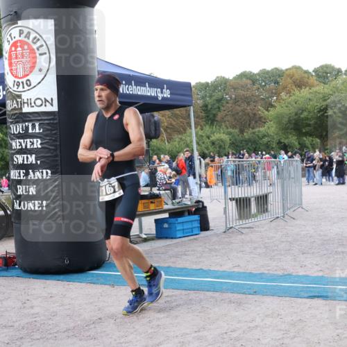 14.09.2025 - Stadtparktriathlon Strokosch-Dieckow http://msf.ph/oto/8888520 14.09.2025 12:26:47 Ziel 1067 meine-sportfotos.de