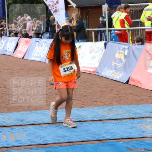 14.09.2025 - Airport Race Strokosch-Dieckow http://msf.ph/oto/8888529 14.09.2025 10:32:17 Ziel 3208 meine-sportfotos.de