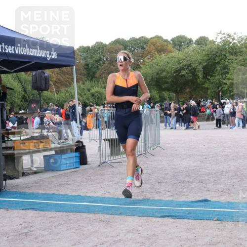 14.09.2025 - Stadtparktriathlon Strokosch-Dieckow http://msf.ph/oto/8888530 14.09.2025 12:26:56 Ziel 1015 meine-sportfotos.de