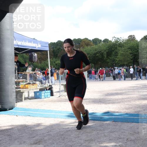 14.09.2025 - Stadtparktriathlon Strokosch-Dieckow http://msf.ph/oto/8888561 14.09.2025 12:27:38 Ziel 857, 975 meine-sportfotos.de