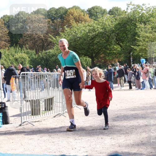 14.09.2025 - Stadtparktriathlon Strokosch-Dieckow http://msf.ph/oto/8888579 14.09.2025 12:28:07 Ziel 947, 979, 989 meine-sportfotos.de