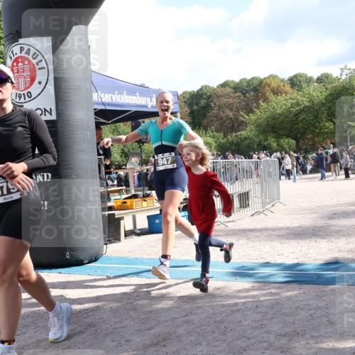 14.09.2025 - Stadtparktriathlon Strokosch-Dieckow http://msf.ph/oto/8888583 14.09.2025 12:28:08 Ziel 947, 979, 989 meine-sportfotos.de