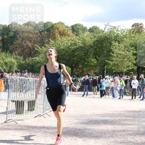 14.09.2025 - Stadtparktriathlon Strokosch-Dieckow http://msf.ph/oto/8888597 14.09.2025 12:28:33 Ziel 993 meine-sportfotos.de