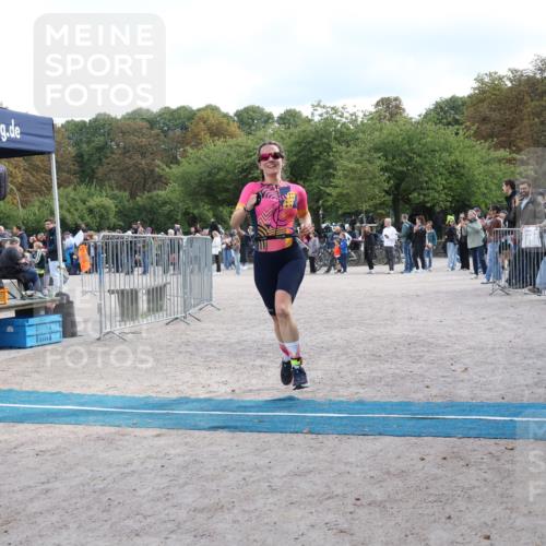 14.09.2025 - Stadtparktriathlon Strokosch-Dieckow http://msf.ph/oto/8888618 14.09.2025 12:29:24 Ziel 938, 985 meine-sportfotos.de