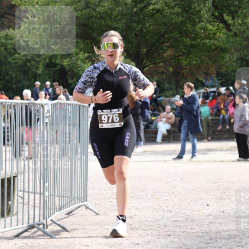 14.09.2025 - Stadtparktriathlon Strokosch-Dieckow http://msf.ph/oto/8888624 14.09.2025 12:29:43 Ziel 976, 1000 meine-sportfotos.de