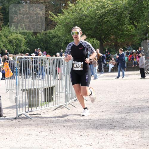 14.09.2025 - Stadtparktriathlon Strokosch-Dieckow http://msf.ph/oto/8888625 14.09.2025 12:29:44 Ziel 976, 1000 meine-sportfotos.de
