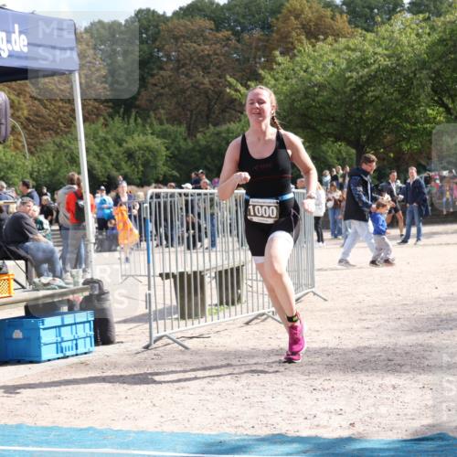 14.09.2025 - Stadtparktriathlon Strokosch-Dieckow http://msf.ph/oto/8888642 14.09.2025 12:29:49 Ziel 926, 976, 1000 meine-sportfotos.de